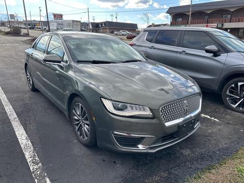 2017 Lincoln MKZ Premiere