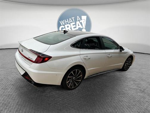 2023 Hyundai SONATA Limited