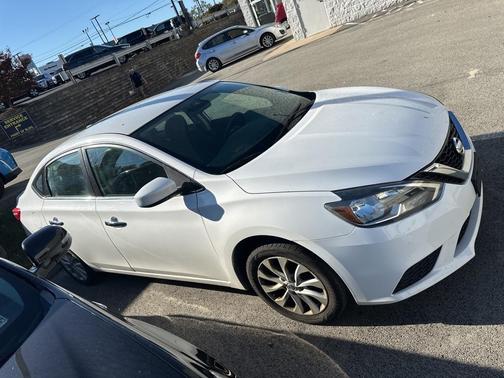 2018 Nissan Sentra SV
