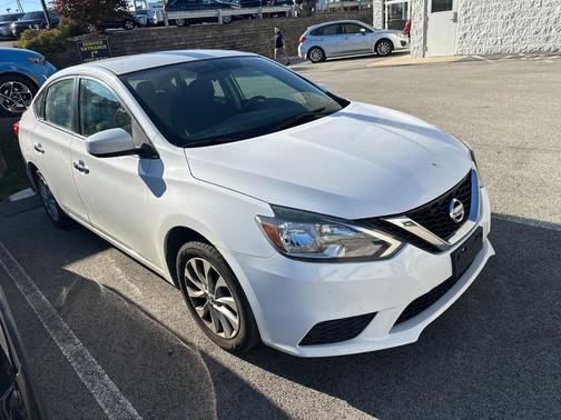 2018 Nissan Sentra SV