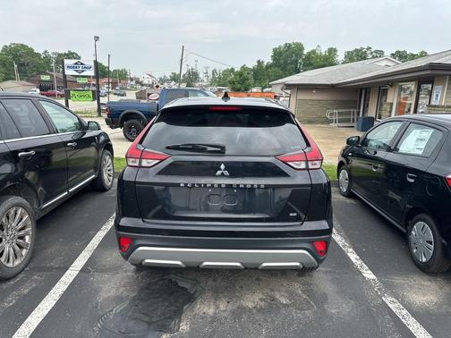 2023 Mitsubishi Eclipse Cross SE