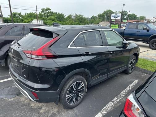 2023 Mitsubishi Eclipse Cross SE