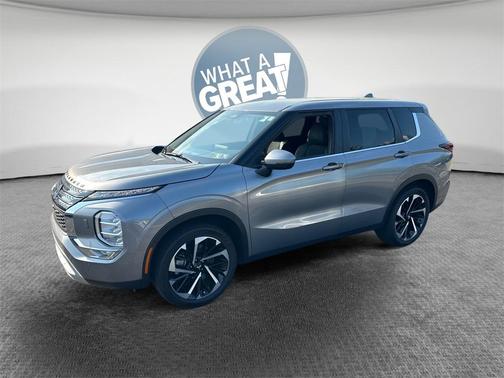 2022 Mitsubishi Outlander SE