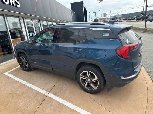 2021 GMC Terrain SLT