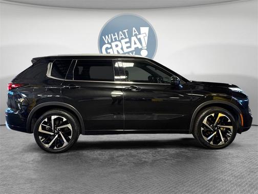 2022 Mitsubishi Outlander SEL
