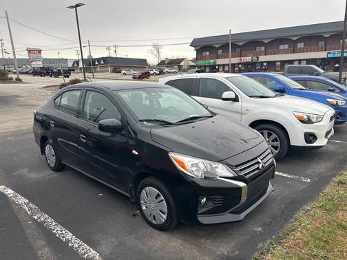 2023 Mitsubishi Mirage G4 LE