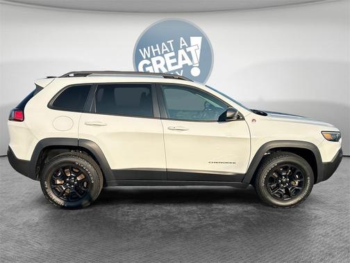 2021 Jeep Cherokee Trailhawk