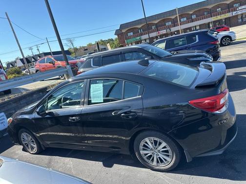 2017 Subaru Impreza 2.0i Premium