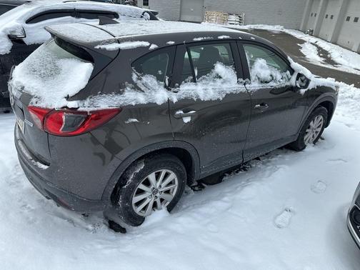 2016 Mazda CX-5 Sport