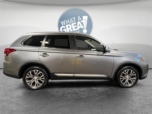 2017 Mitsubishi Outlander SEL