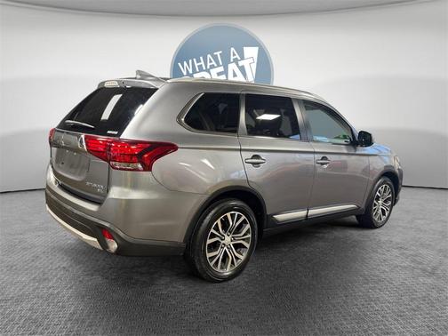 2017 Mitsubishi Outlander SEL