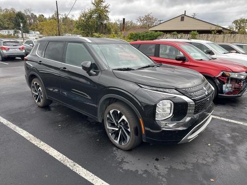 2022 Mitsubishi Outlander SEL