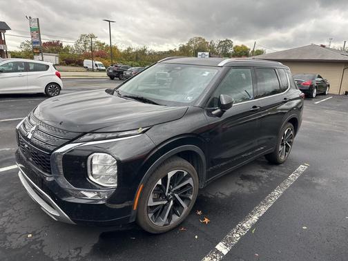 2022 Mitsubishi Outlander SEL
