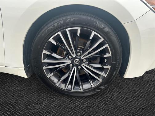 2017 Nissan Maxima 3.5 Platinum