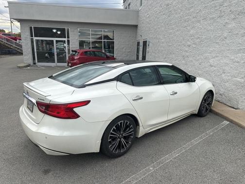 2017 Nissan Maxima 3.5 Platinum