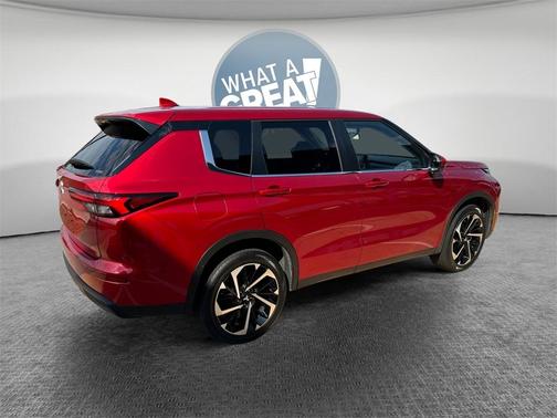 2024 Mitsubishi Outlander ES