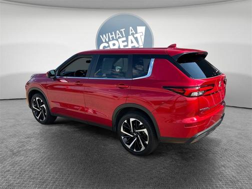2024 Mitsubishi Outlander ES