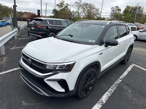 2024 Volkswagen Taos 1.5T SE