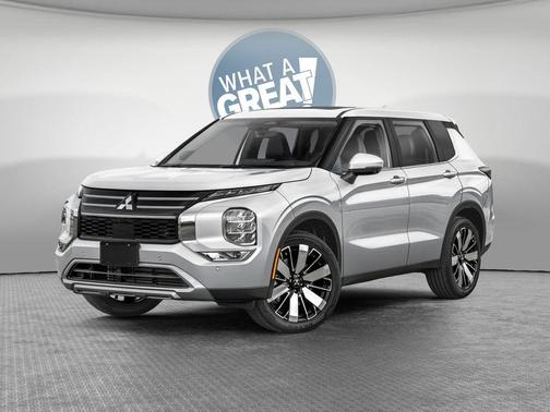Silver Alloy 2026 Mitsubishi Outlander SE