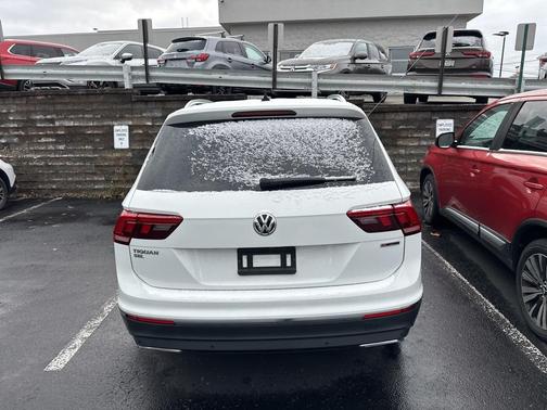 2021 Volkswagen Tiguan 2.0T SEL