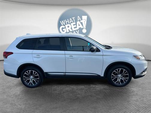 2018 Mitsubishi Outlander ES