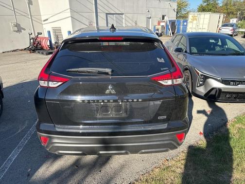 2025 Mitsubishi Eclipse Cross LE