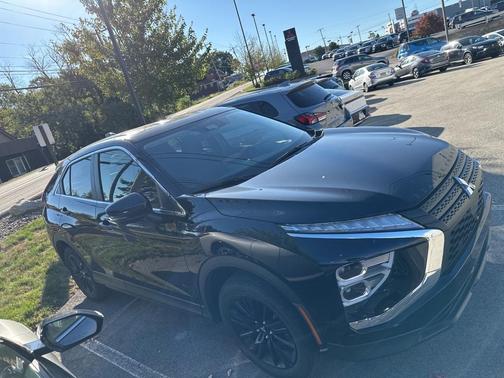 2025 Mitsubishi Eclipse Cross LE
