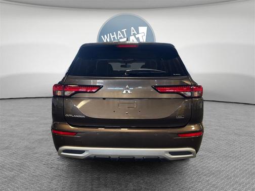 2022 Mitsubishi Outlander SEL
