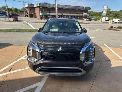 2022 Mitsubishi Outlander SEL