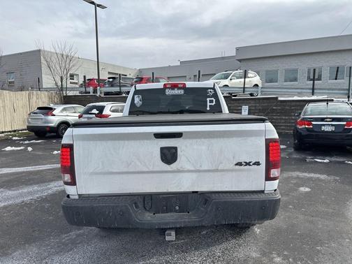 2023 RAM 1500 Classic SLT