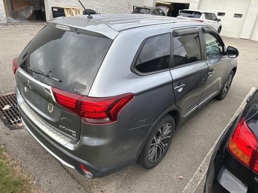 2016 Mitsubishi Outlander