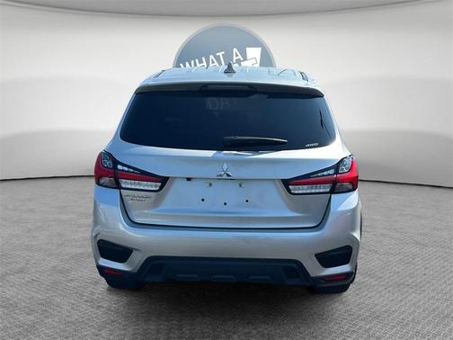 2022 Mitsubishi Outlander Sport 2.0 ES