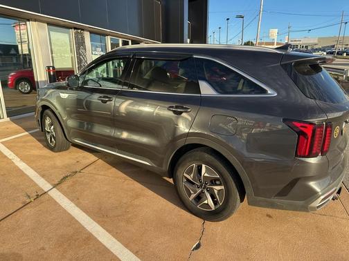 2022 Kia Sorento Hybrid EX