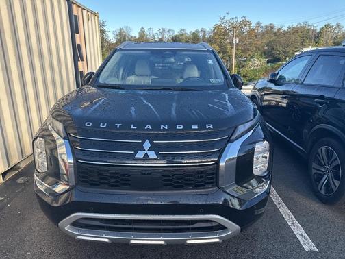 2024 Mitsubishi Outlander SEL Platinum Edition