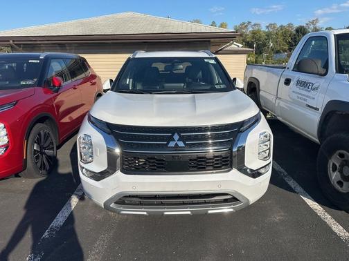 2022 Mitsubishi Outlander SEL