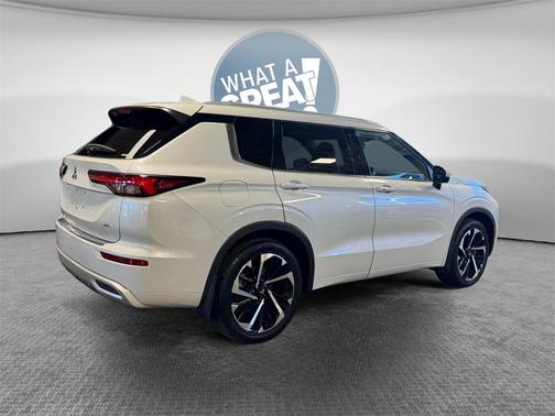 2022 Mitsubishi Outlander SEL