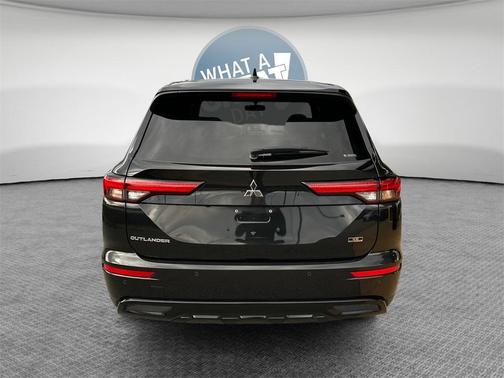 2024 Mitsubishi Outlander SE Black Edition