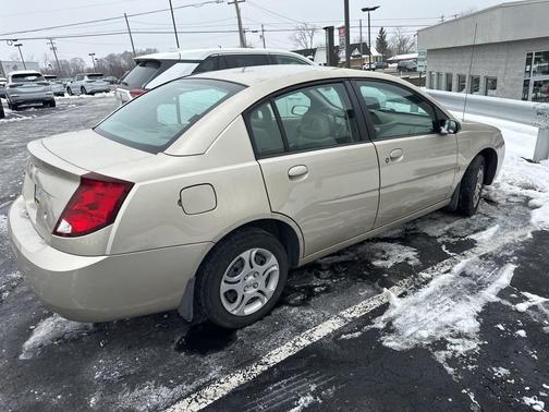 2004 Saturn Ion 2