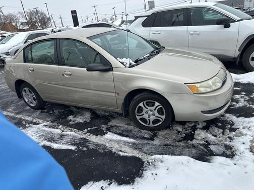 2004 Saturn Ion 2