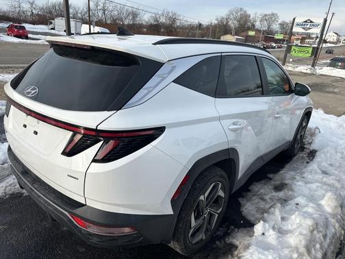 2023 Hyundai TUCSON SEL