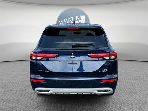 2024 Mitsubishi Outlander PHEV SE