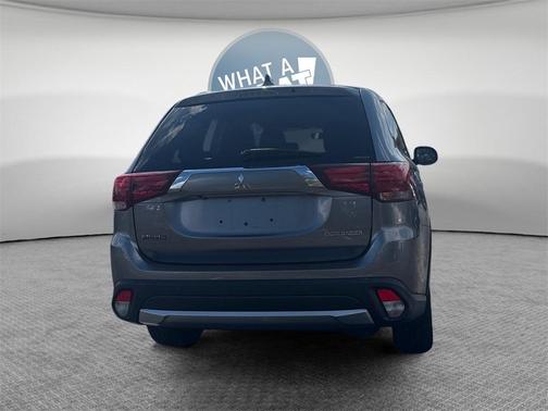 2017 Mitsubishi Outlander ES