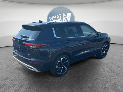 2023 Mitsubishi Outlander SEL