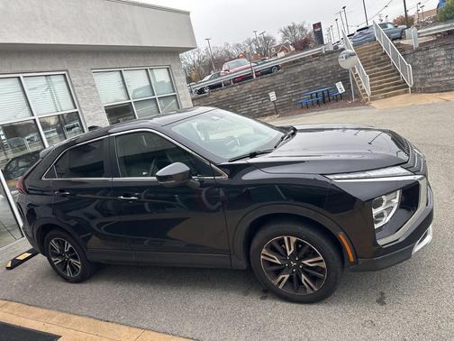 2023 Mitsubishi Eclipse Cross SE