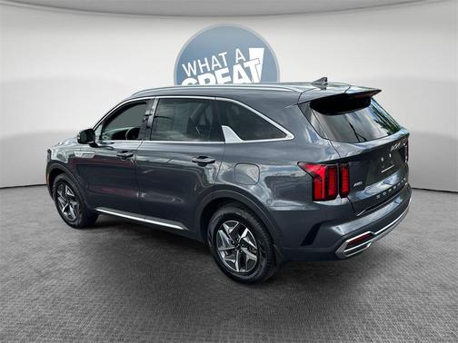 2022 Kia Sorento Hybrid S