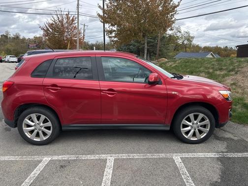 2014 Mitsubishi Outlander Sport ES