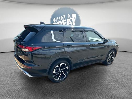 2022 Mitsubishi Outlander SE Launch Edition