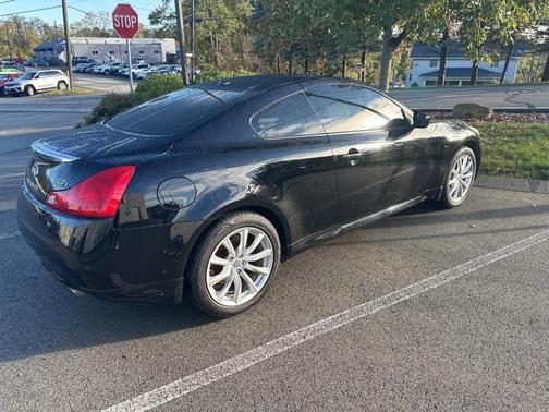 2013 INFINITI G37x Base