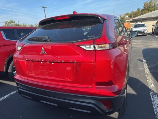 2025 Mitsubishi Eclipse Cross ES
