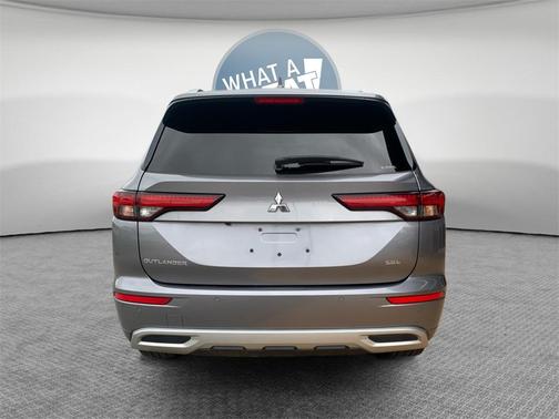 2022 Mitsubishi Outlander SEL